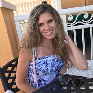 Meet your Posher, Anna